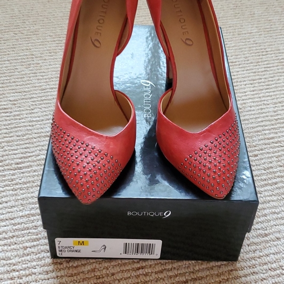 Leather Orange Boutique 9 studded pumps size 7 - Picture 7 of 8